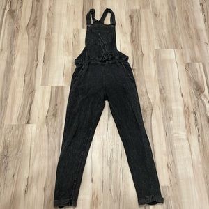 Size S Wallflower overalls